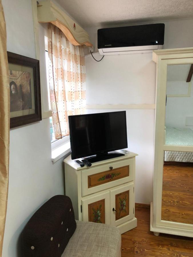 Vila Horia Bradet Săcele Zewnętrze zdjęcie